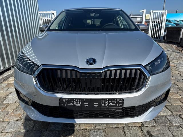Skoda / Fabia / Schwarz / / / , Beispielbilder, ggf. teilweise mit Sonderausstattung