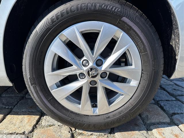 Skoda / Fabia / Schwarz / / / , Beispielbilder, ggf. teilweise mit Sonderausstattung
