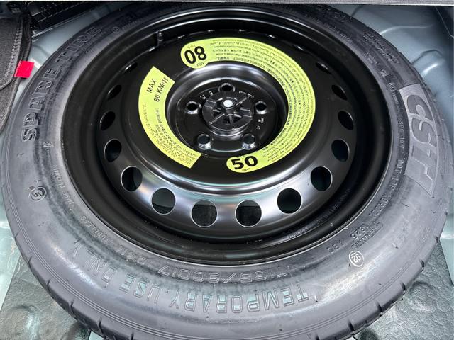 Kia / Sportage / Gr&uuml;n / / / , Beispielbilder, ggf. teilweise mit Sonderausstattung