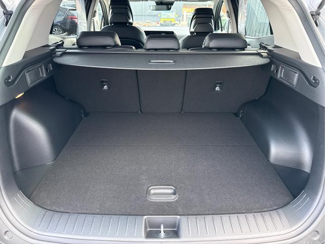 Kia / Sportage / Grau / / / , Bild dient zur Illustration und zeigt aufpreispflichtige Sonderausstattung. "Die Herstellergarantie beginnt bei EU-Fahrzeugen bereits bei Auslieferung vom ausl&auml;ndischen Lieferanten und kann um mehr als 14 Tage verk&uuml;rzt sein.