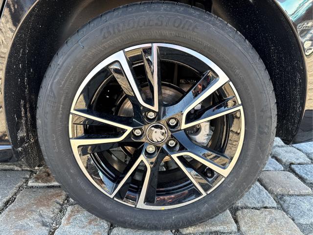 Skoda / Fabia / Schwarz / / / , Beispielbilder