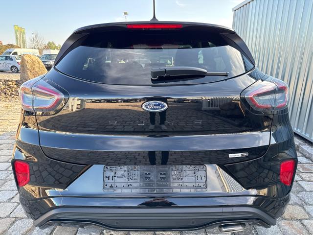 Ford / Puma / Schwarz / / / 