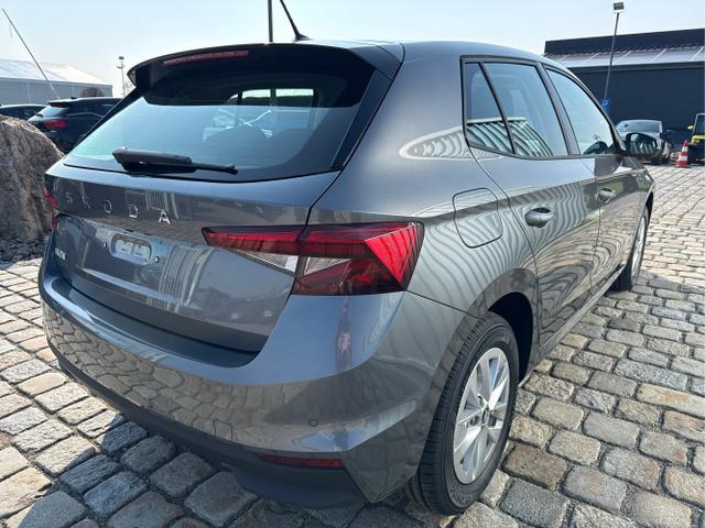 Skoda / Fabia / Grau / / / , Beispielbilder, ggf. teilweise mit Sonderausstattung