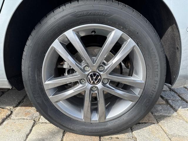 Volkswagen / Touran / Silber / / / , Beispielbilder, ggf. teilweise mit Sonderausstattung