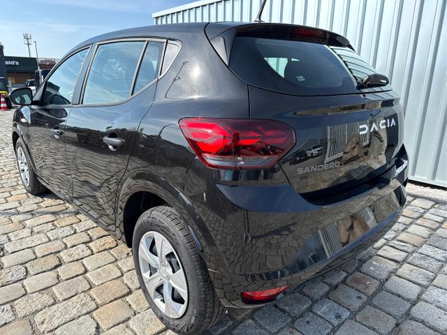 Dacia / Sandero / Schwarz / / / , Beispielbilder, ggf. teilweise mit Sonderausstattung
