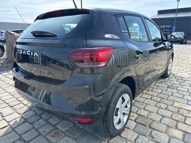 Dacia / Sandero / Schwarz / / / , Beispielbilder, ggf. teilweise mit Sonderausstattung