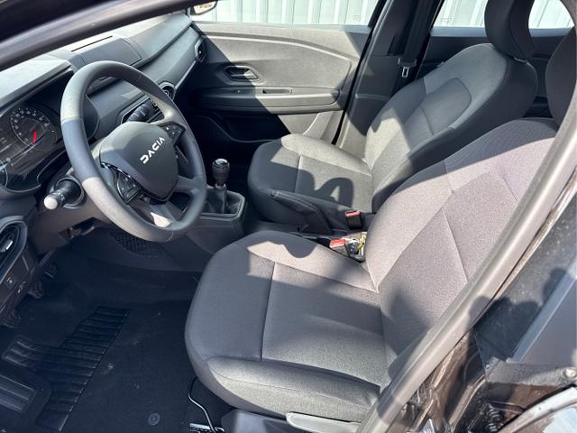 Dacia / Sandero / Schwarz / / / , Beispielbilder, ggf. teilweise mit Sonderausstattung