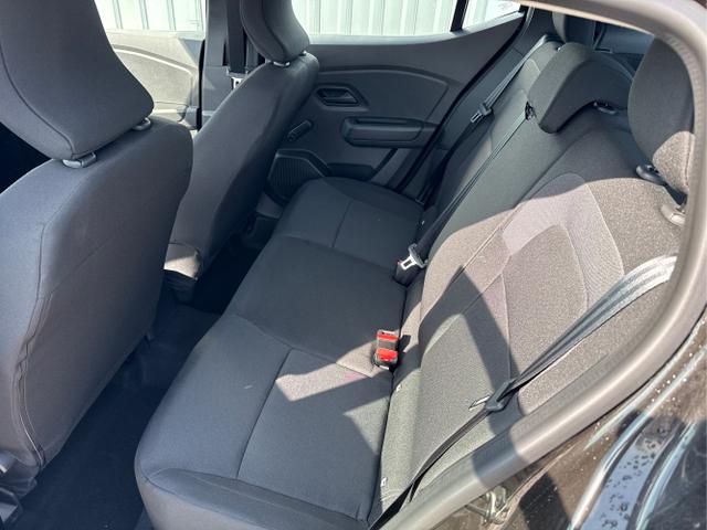 Dacia / Sandero / Schwarz / / / , Beispielbilder, ggf. teilweise mit Sonderausstattung