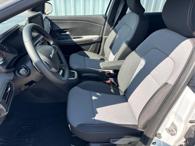 Dacia / Jogger / Wei&szlig; / / / , Beispielbilder, ggf. teilweise mit Sonderausstattung