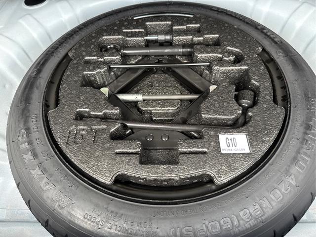 Kia / Ceed / Wei&szlig; / / / , Beispielbilder, ggf. teilweise mit Sonderausstattung