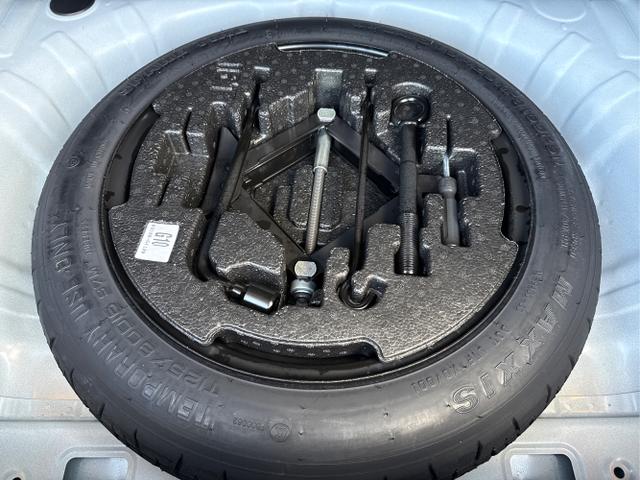 Kia / Ceed / Wei&szlig; / / / , Beispielbilder, ggf. teilweise mit Sonderausstattung