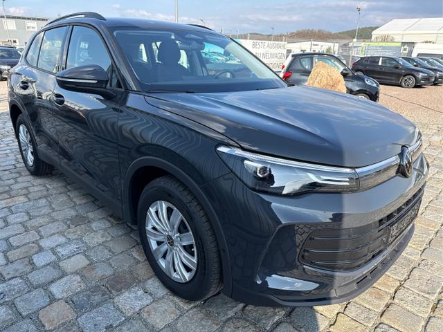 Volkswagen / Tiguan / Grau / / / , Beispielbilder, ggf. teilweise mit Sonderausstattung