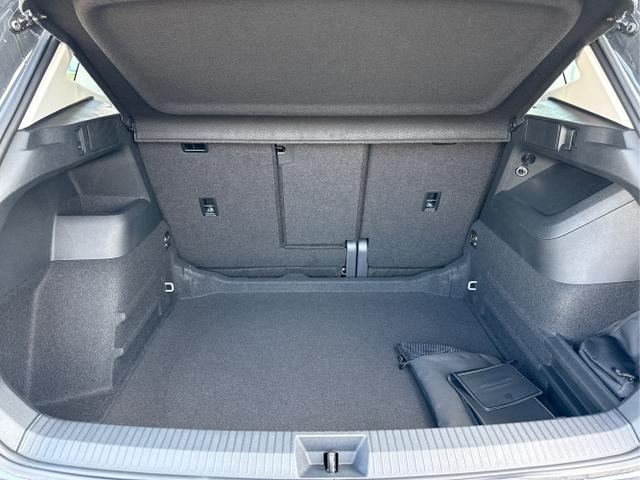 Volkswagen / Tiguan / Grau / / / , Beispielbilder, ggf. teilweise mit Sonderausstattung