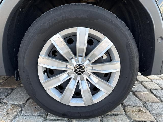 Volkswagen / Tiguan / Grau / / / , Beispielbilder, ggf. teilweise mit Sonderausstattung