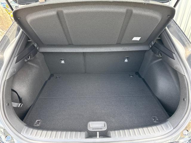 Kia / XCeed / Schwarz / / / , Beispielbilder