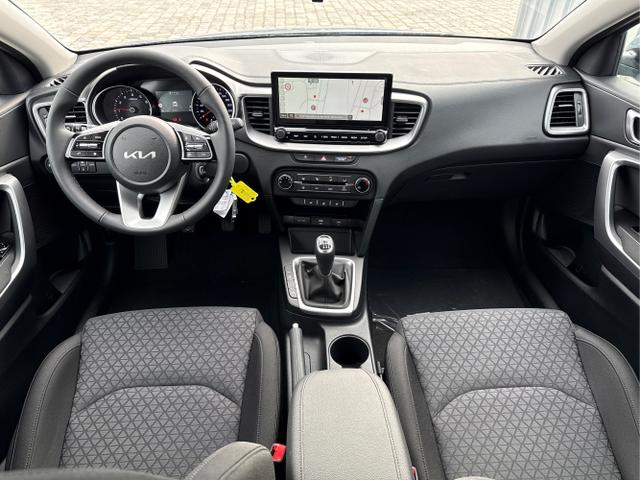 Kia / Ceed / Silber / / / , Beispielbilder, ggf. teilweise mit Sonderausstattung