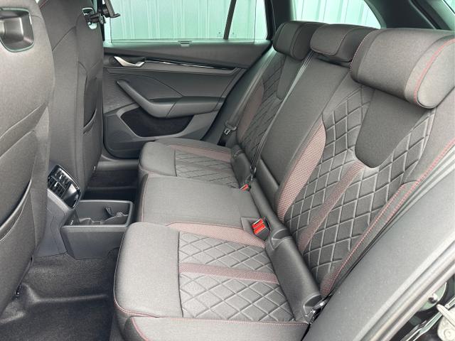 Skoda / Octavia Combi / Schwarz / / / , Beispielbilder, ggf. teilweise mit Sonderausstattung