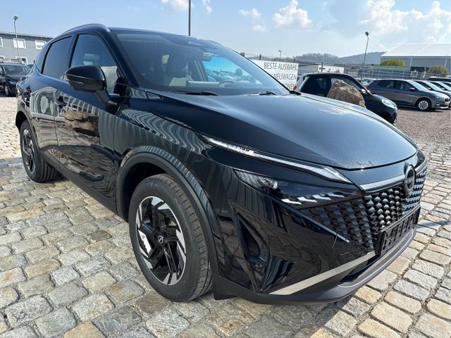 Nissan / Qashqai / Schwarz / / / , Beispielbilder, ggf. teilweise mit Sonderausstattung