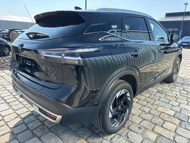 Nissan / Qashqai / Schwarz / / / , Beispielbilder, ggf. teilweise mit Sonderausstattung