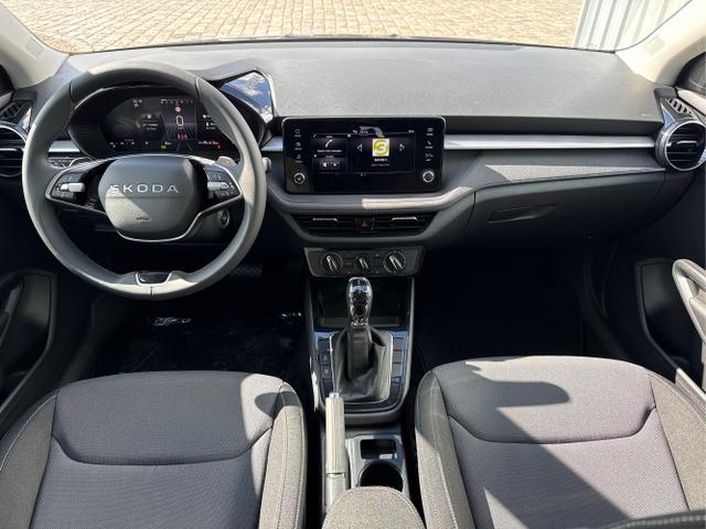 Skoda / Fabia / Grau / / / , Beispielbilder, ggf. teilweise mit Sonderausstattung