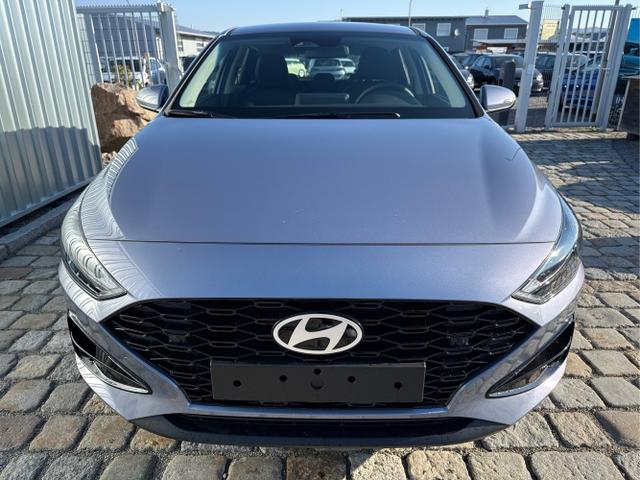 Hyundai i30 - GO! 1.5 DPI 97 PS 6-Gang-Schaltgetriebe-Winterpaket-AutoHold-LED-RDKS-AppleCarPlay & AndroidAuto-NAVI-16"-sofort