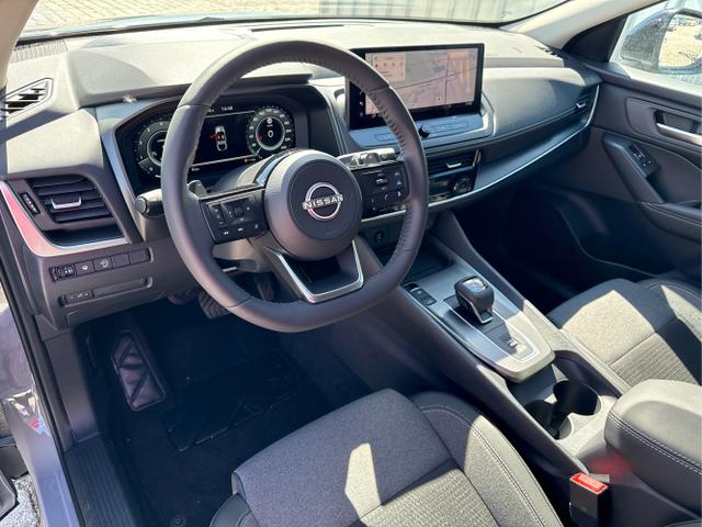 Nissan / Qashqai / Grau / / / , Beispielbilder