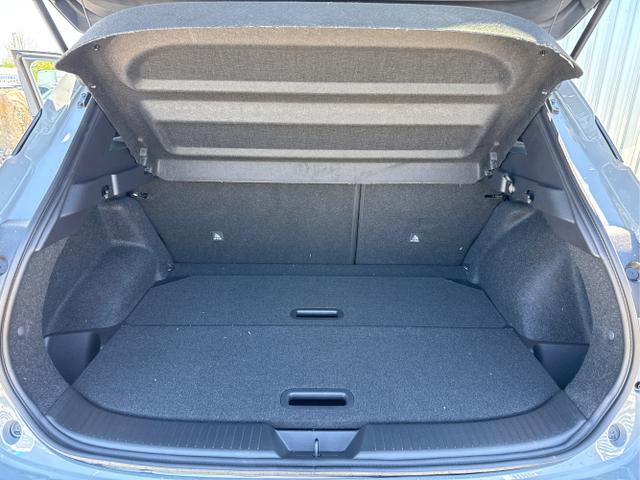 Nissan / Qashqai / Grau / / / , Beispielbilder