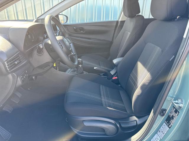 Hyundai / i20 / Gr&uuml;n / / / 