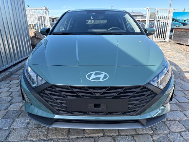 Hyundai / i20 / Gr&uuml;n / / / 