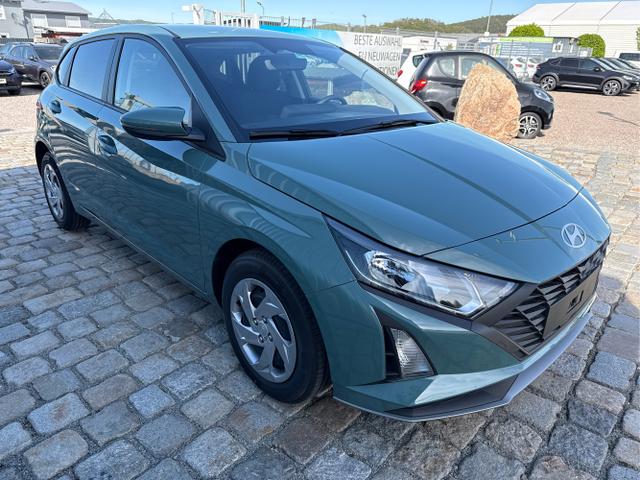 Hyundai / i20 / Gr&uuml;n / / / 