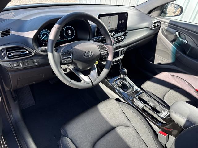 Hyundai / i30 Kombi / Grau / / / , Beispielbilder, ggf. teilweise mit Sonderausstattung