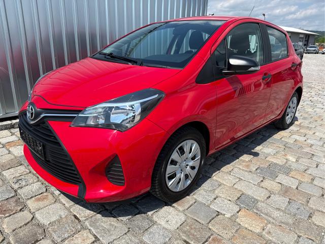 Gebrauchtfahrzeug Toyota Yaris - BASIS_1.0_51kW/69PS_5.Gang Schaltgetriebe_USB_Bordcomputer_Klimaanlage_Anh&auml;ngerkupplung abnehmbar_elektr. Au&szlig;enspiegel_elektr. Fensterheber 2x_sofort verf&uuml;gbar