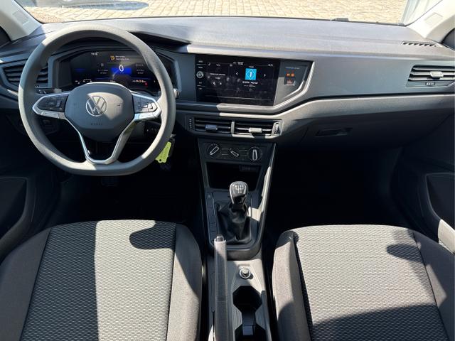 Volkswagen / POLO / Silber / / / 