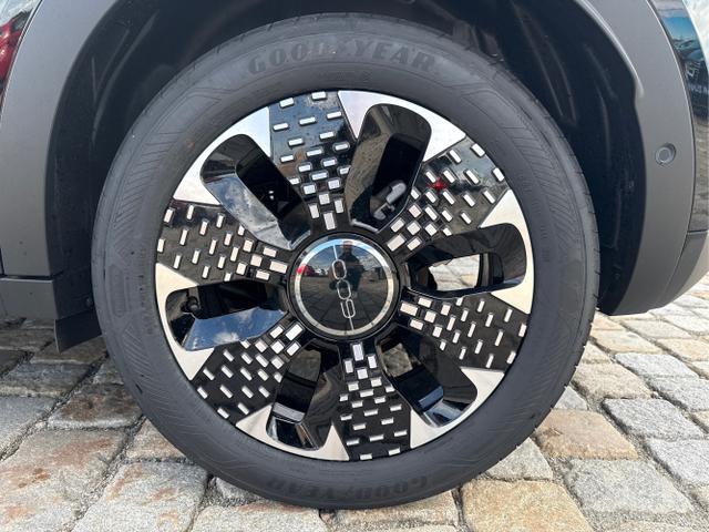 Fiat / 600 / Schwarz / / / , Beispielbilder, ggf. teilweise mit Sonderausstattung