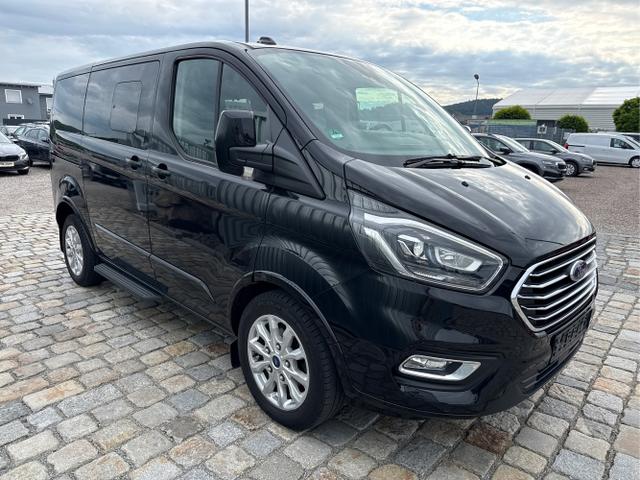 Ford / Tourneo Custom / Schwarz / / / , Beispielbilder, ggf. teilweise mit Sonderausstattung