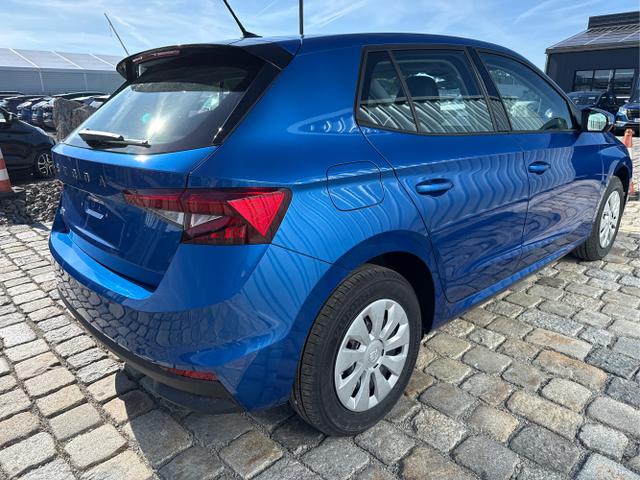 Skoda / Fabia / Blau / / / , Beispielbilder