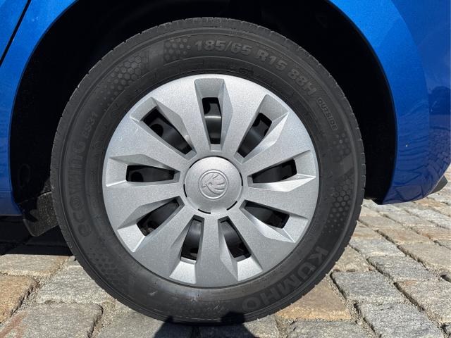 Skoda / Fabia / Blau / / / , Beispielbilder