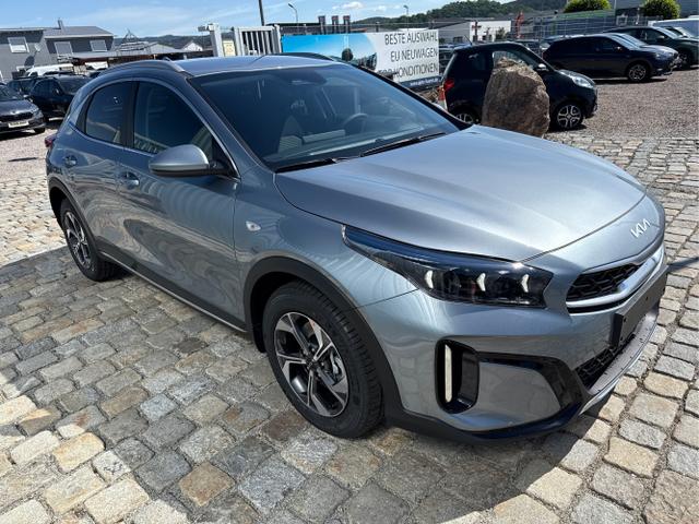Kia / XCeed / Silber / / / , Beispielbilder, ggf. teilweise mit Sonderausstattung