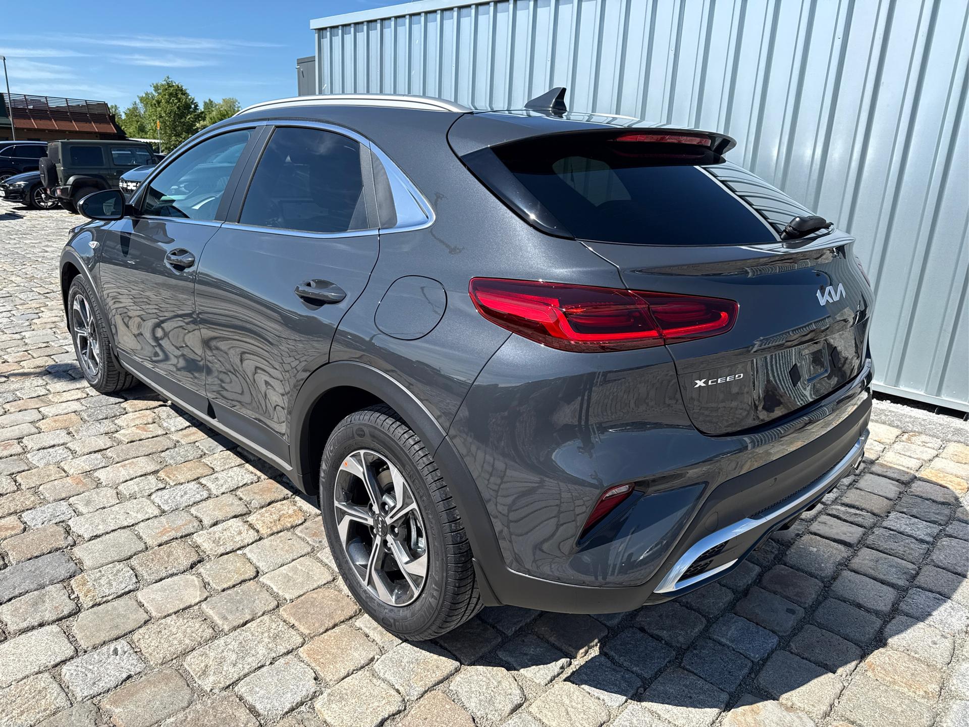 Kia / XCeed / Grau /  /  / 