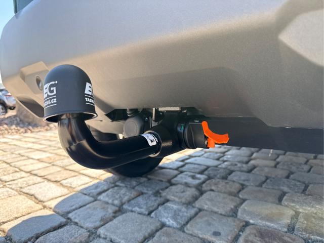 Dacia / Duster / Gr&uuml;n / / / 