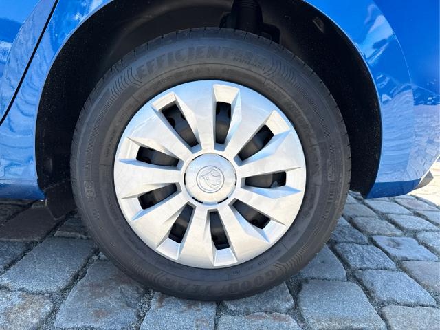 Skoda / Fabia / Blau / / / , Beispielbilder