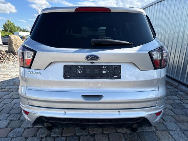Ford / Kuga / Silber / / / 
