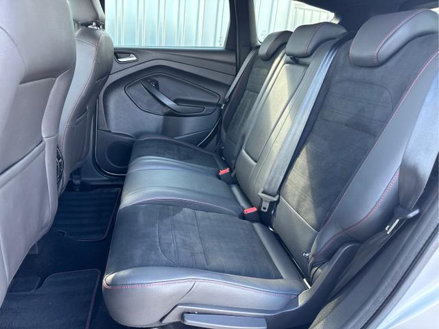 Ford / Kuga / Silber / / / 
