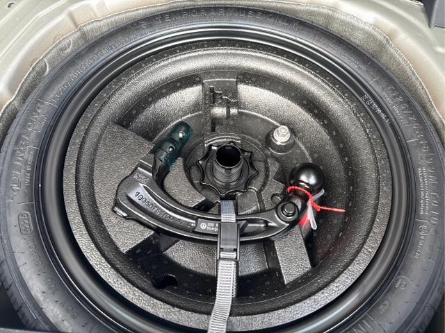 Volkswagen / T-Cross / Silber / / / , Beispielbilder, ggf. teilweise mit Sonderausstattung