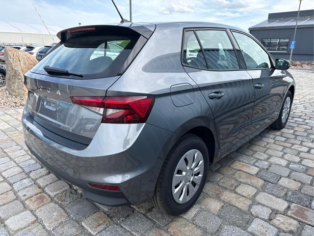 Skoda / Fabia / Grau / / / , Beispielbilder, ggf. teilweise mit Sonderausstattung
