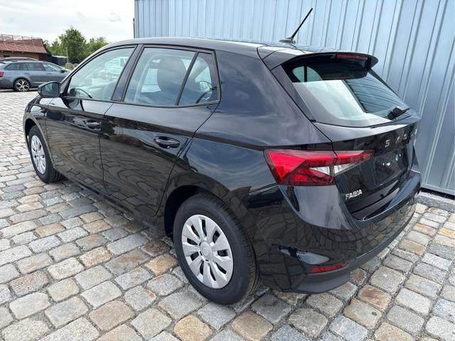 Skoda / Fabia / Schwarz / / / , Beispielbilder, ggf. teilweise mit Sonderausstattung