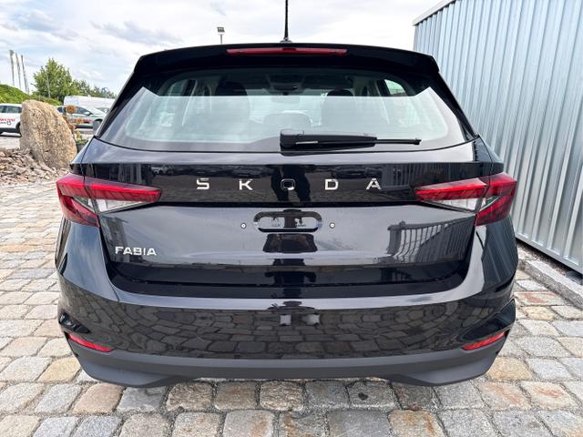 Skoda / Fabia / Schwarz / / / , Beispielbilder, ggf. teilweise mit Sonderausstattung