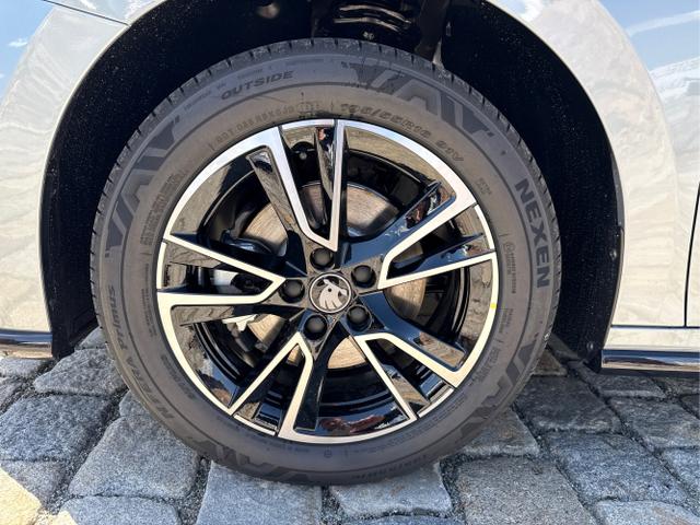 Skoda / Fabia / Silber / / / 