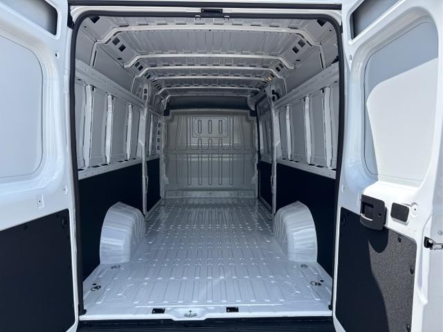 Fiat / Ducato Kastenwagen / Wei&szlig; / / / , Beispielbilder, ggf. teilweise mit Sonderausstattung