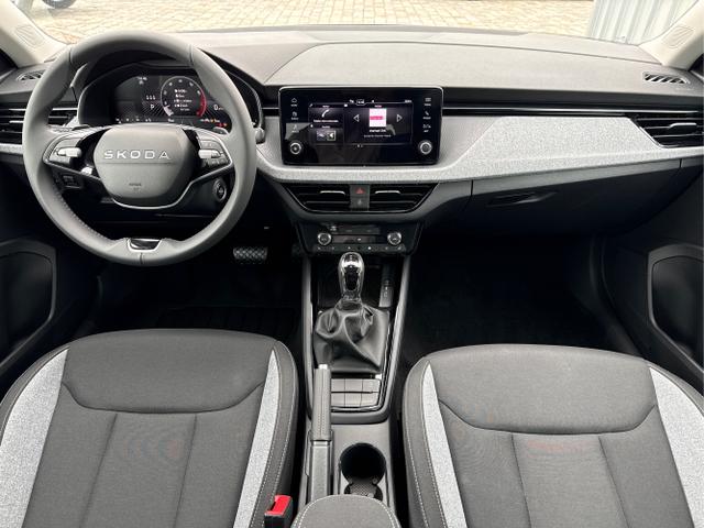 Skoda / Scala / Schwarz / / / 